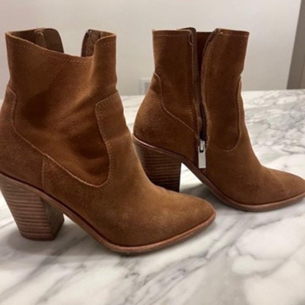 Brown Suede Ankle Boots by Treasure & Bond size 7